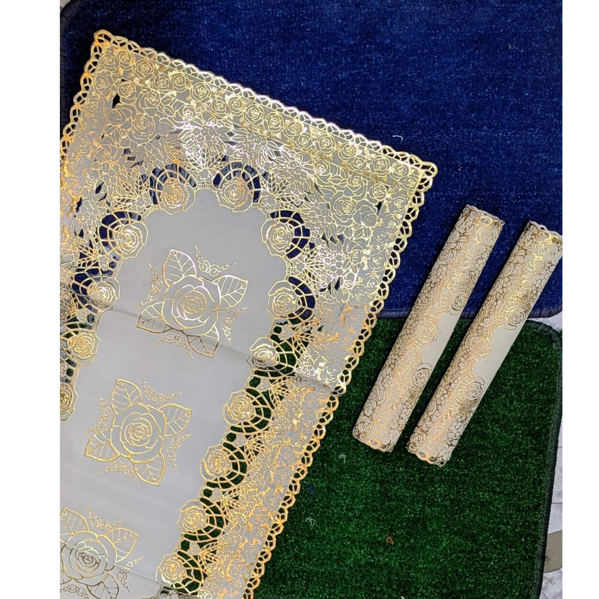 3-Piece Golden Table Mat Set